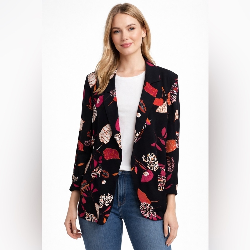 Yest Black Floral Jacket/Blazer Lightly Padded Shoulders Self Tie Belt Size 4